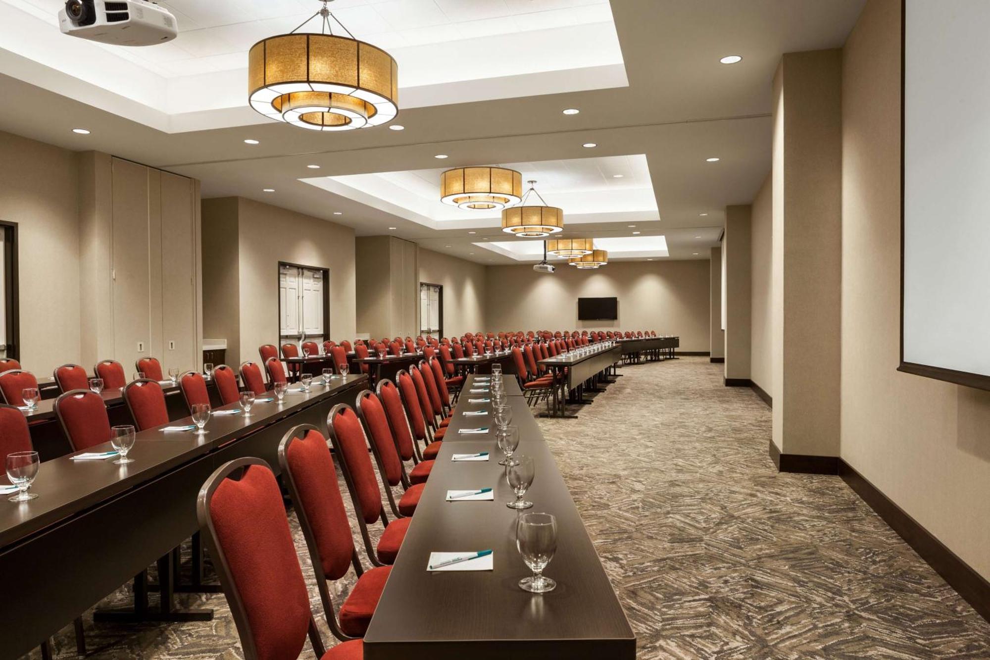 Homewood By Hilton Southpark Hotel 3*
